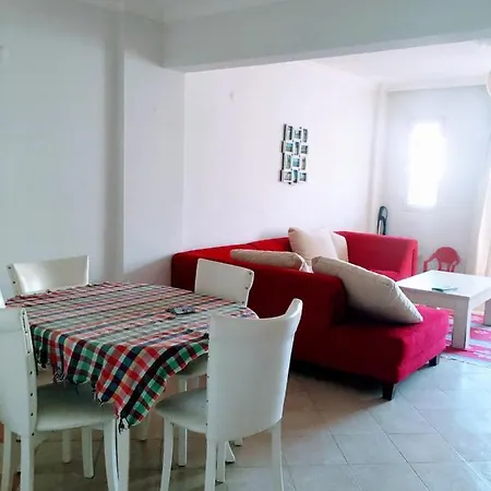 Seaside Duplex In 아파트 닷차